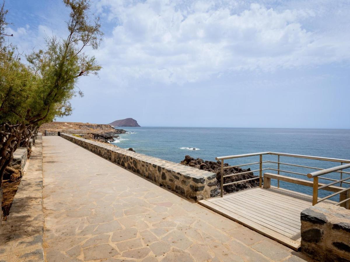 Las Rocas By The Ocean, Wifi And Sea View Los Abrigos Buitenkant foto