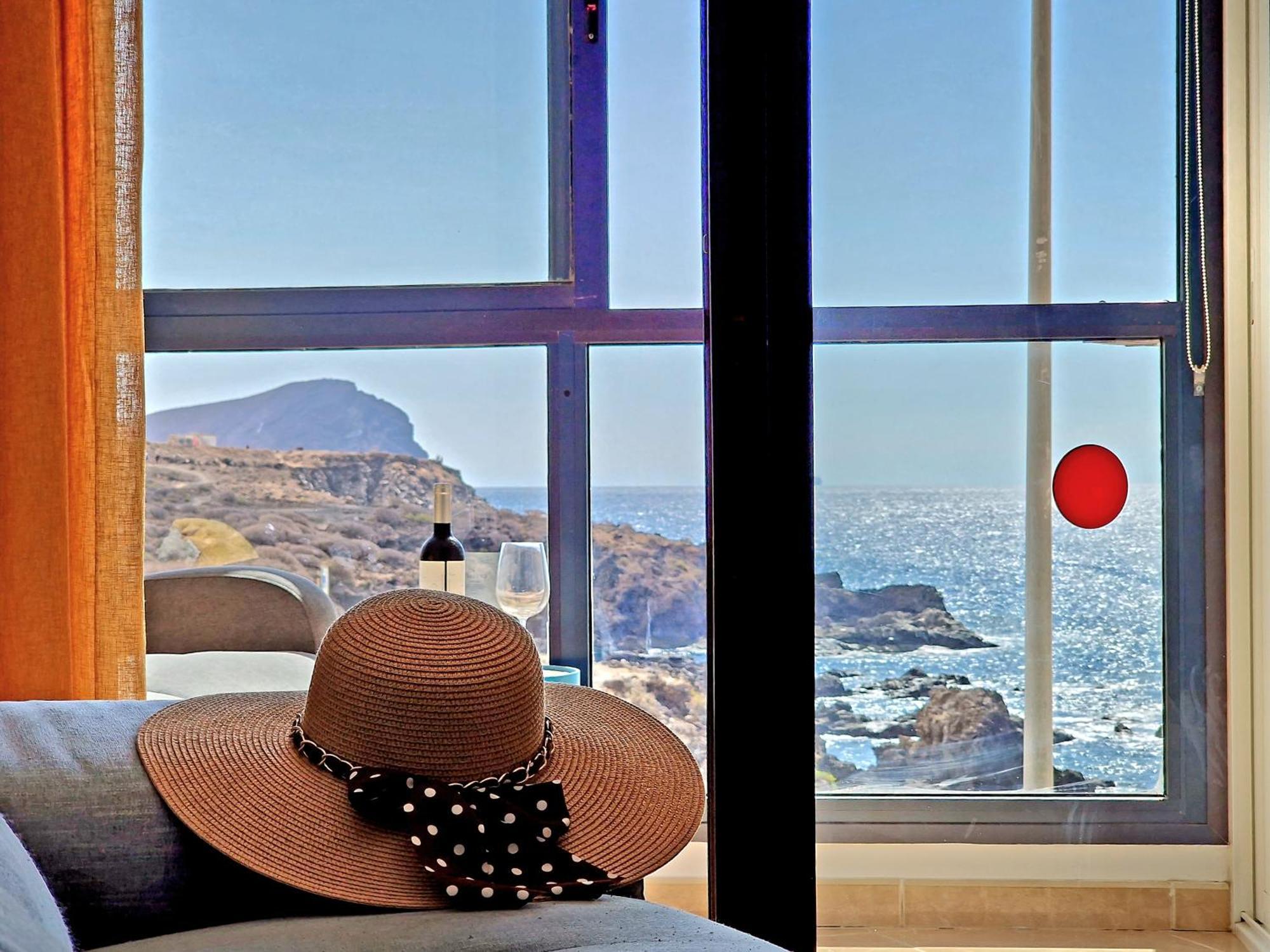 Las Rocas By The Ocean, Wifi And Sea View Los Abrigos Buitenkant foto