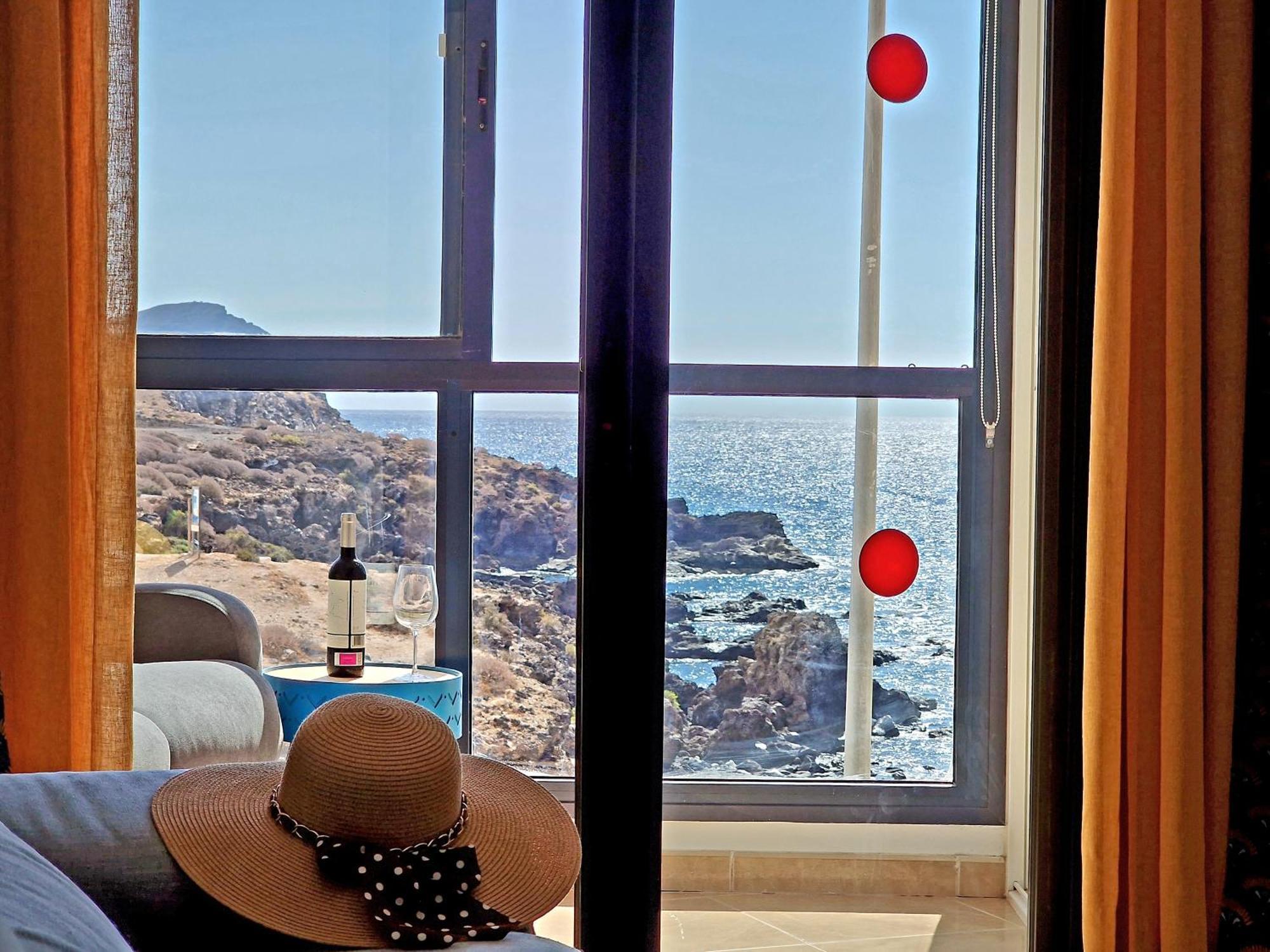 Las Rocas By The Ocean, Wifi And Sea View Los Abrigos Buitenkant foto