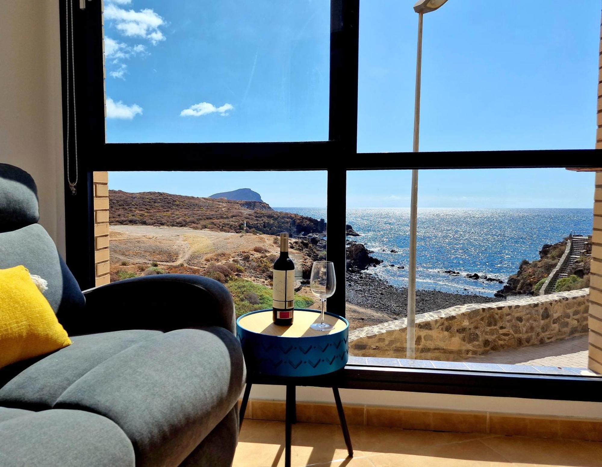 Las Rocas By The Ocean, Wifi And Sea View Los Abrigos Buitenkant foto